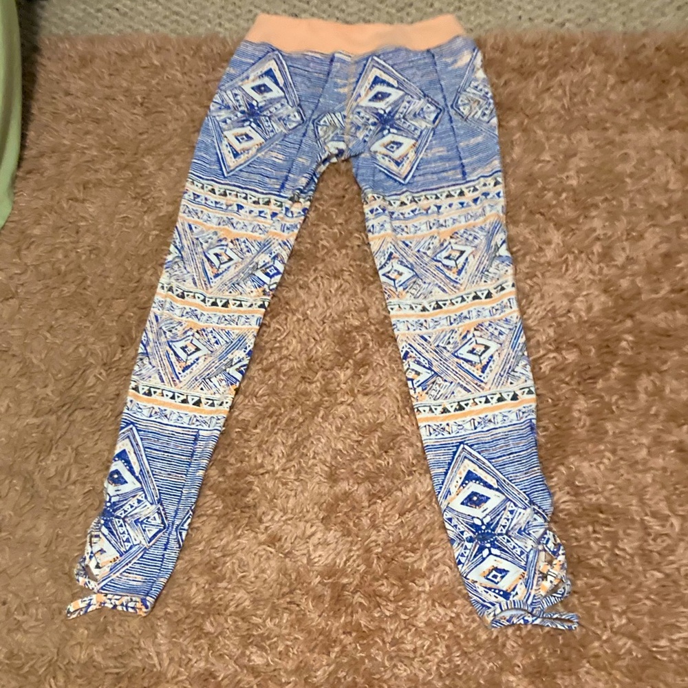 ROXY brand leggings ….SOOOO comfy:-)
